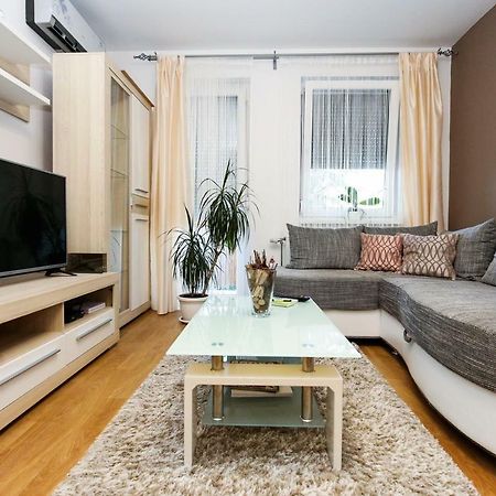Welcome Apartman Subotica Ngoại thất bức ảnh